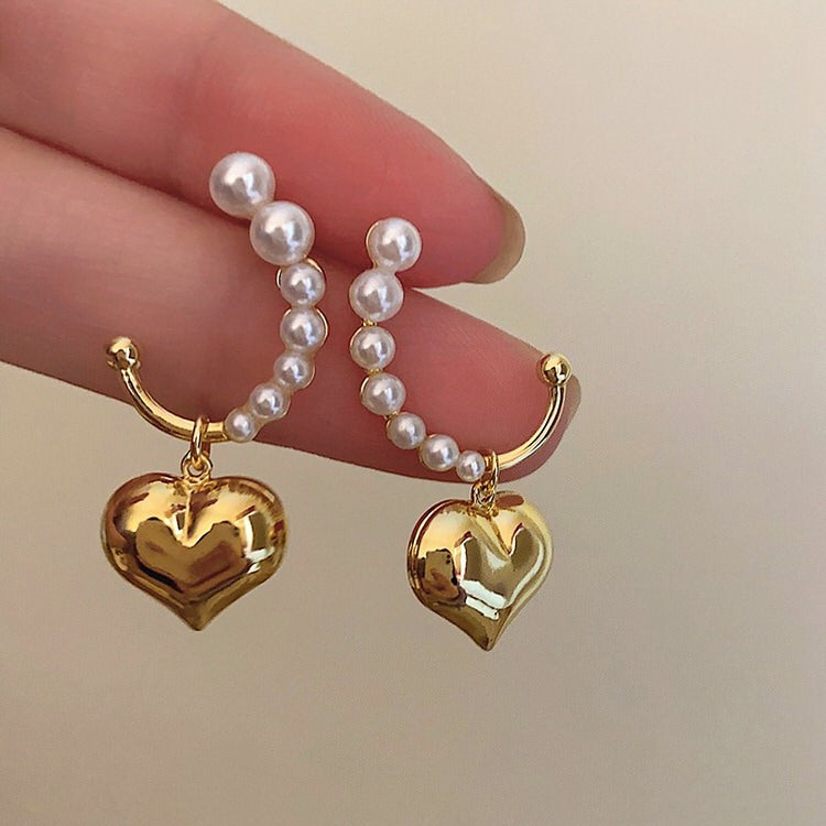 Coquette Aesthetic Heart Pearl Earrings  - Boogzel Clothing