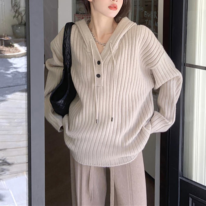 Beige knit hoodie with buttons in front