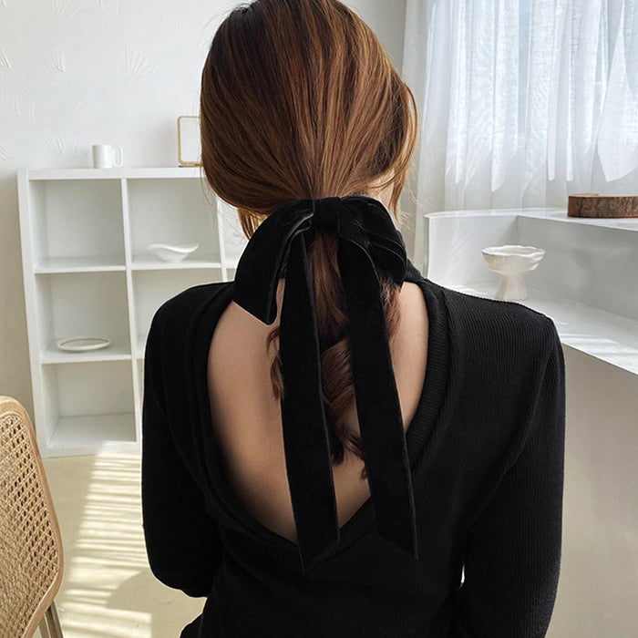 Old Money Velvet Hair Bow  BOOGZEL CLOTHING – Boogzel Clothing