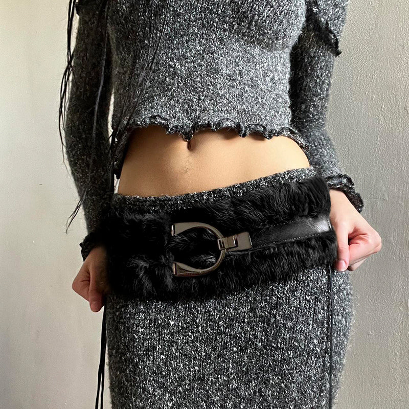 2000s faux fur leather belt boogzel clothing