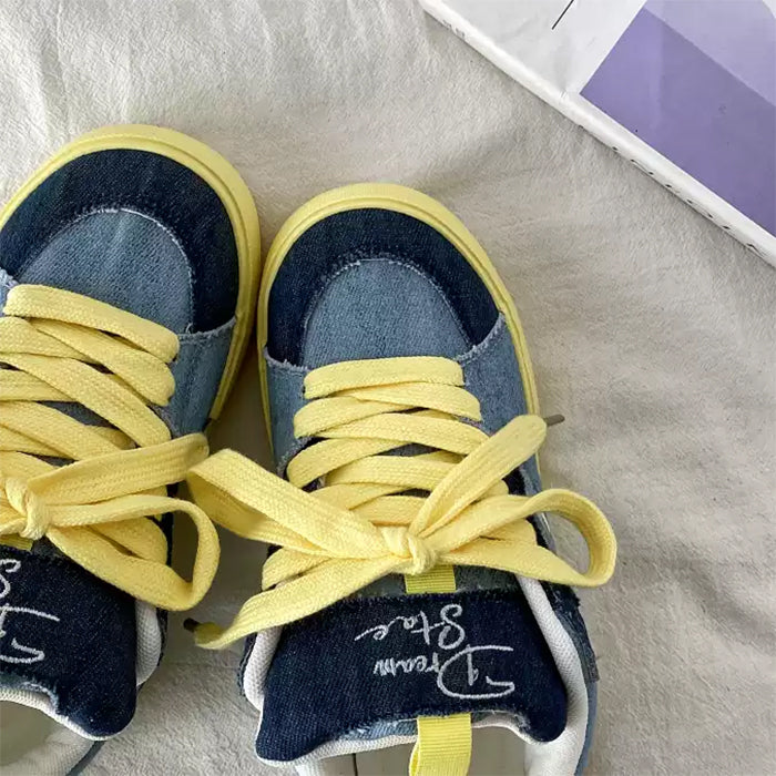 90s aesthetic skater sneakers boogzel clothing