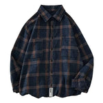 90s style oversized plaid shirt boogzel clothing