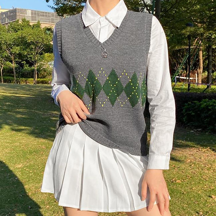 argyle sweater vest boogzel apparel