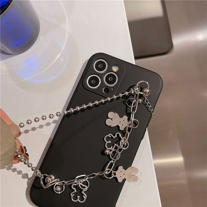Grunge Aesthetic Chain iPhone Case BOOGZEL CLOTHING Boogzel Clothing Grunge Aesthetic Chain iPhone Case BOOGZEL CLOTHING Boogzel Clothing