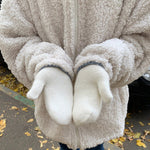 white warm gloves boogzel apparel