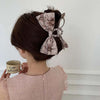 aesthetic bow hair claw clip boogzel clothing