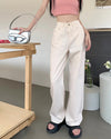 beige-hight-waist-jeans-aesthetic-outfits-boogzel