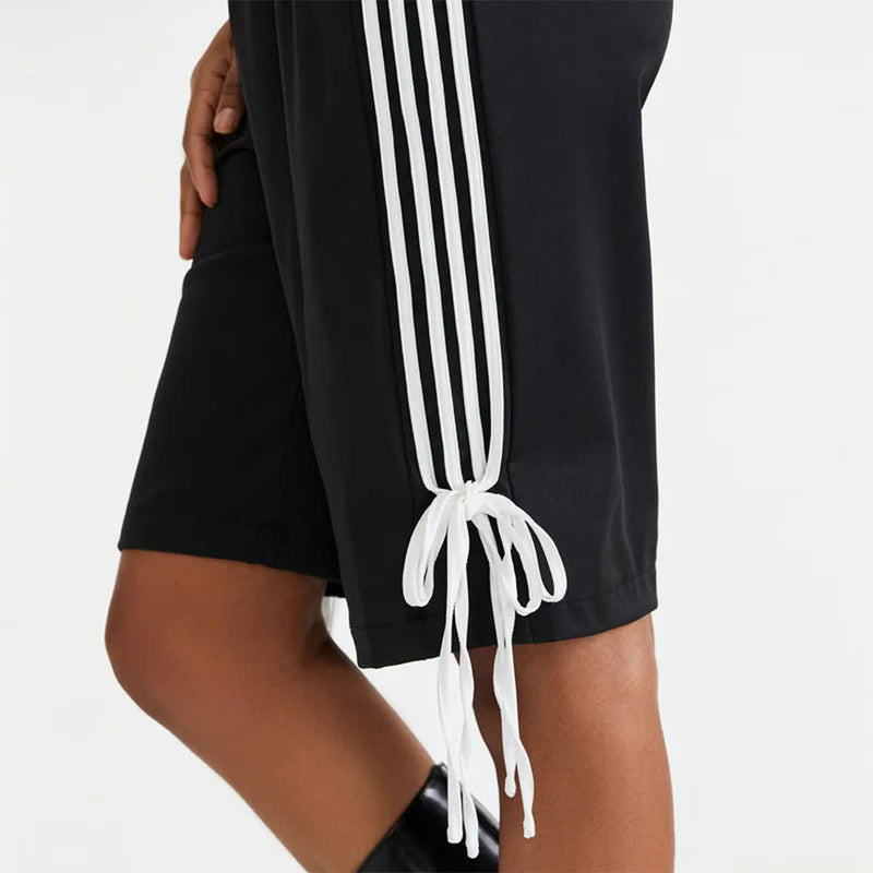 blokette aesthetic bows side stripe shorts boogzel clothing