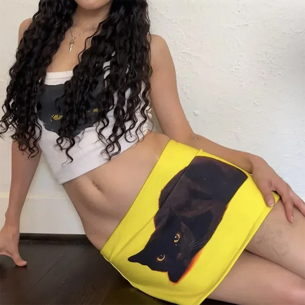 black cat y2k mini skirt boogzel clothing