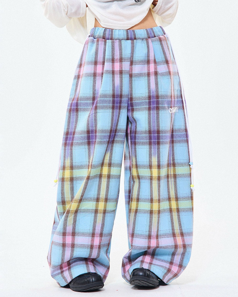 bubblegum plaid wide leg pants boogzel clothing