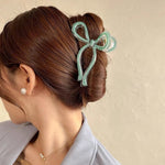 coquette style bow hair clip