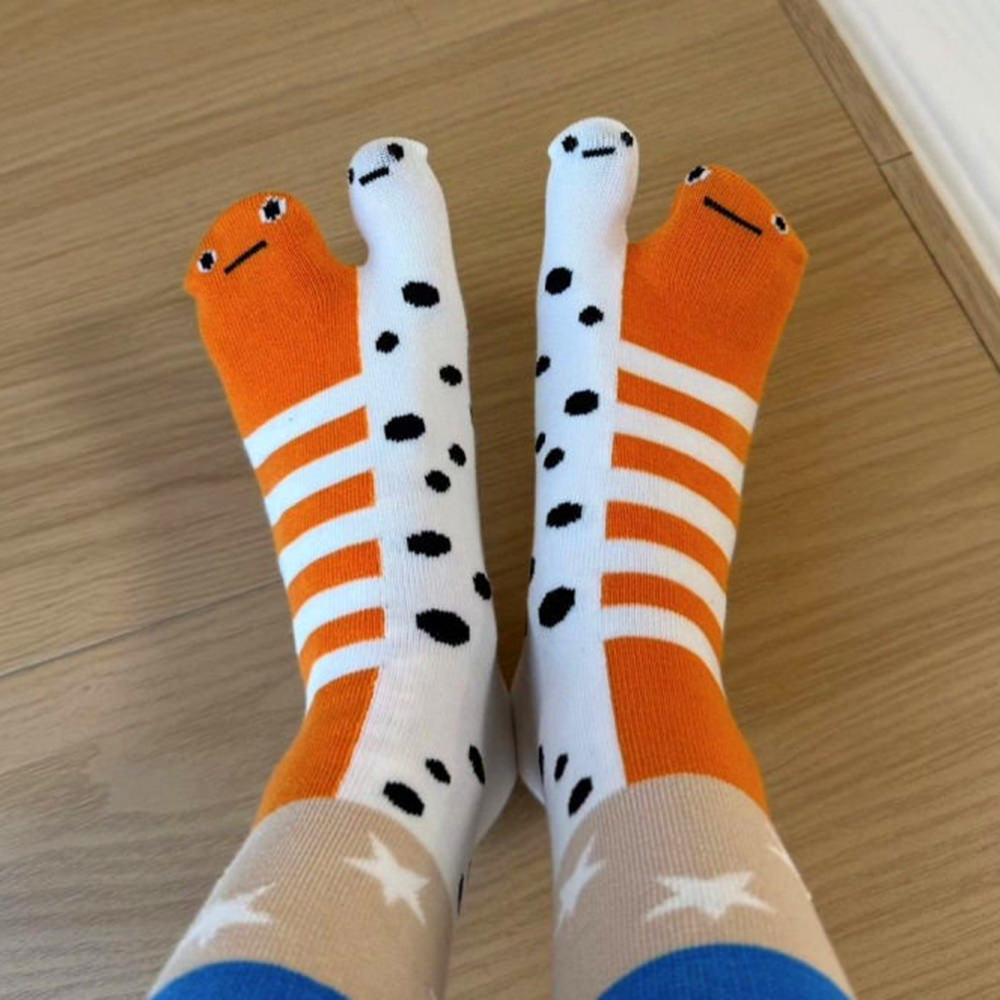 fishy feet split toe socks boogzel clothing