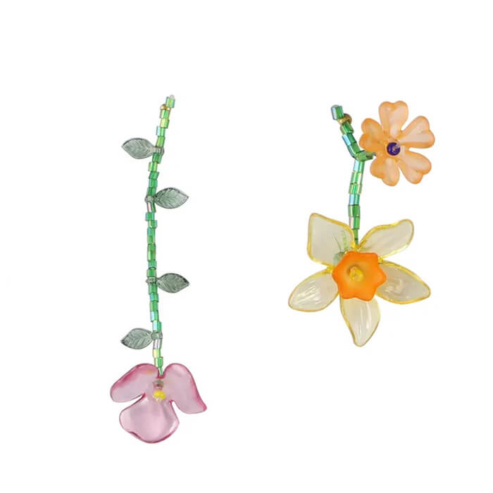 flower mismatched earrings boogzel clothing