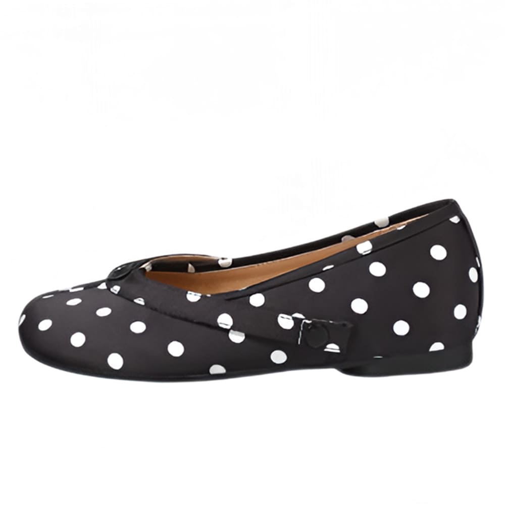 french girl polka dot tabi ballet flats boogzel clothing