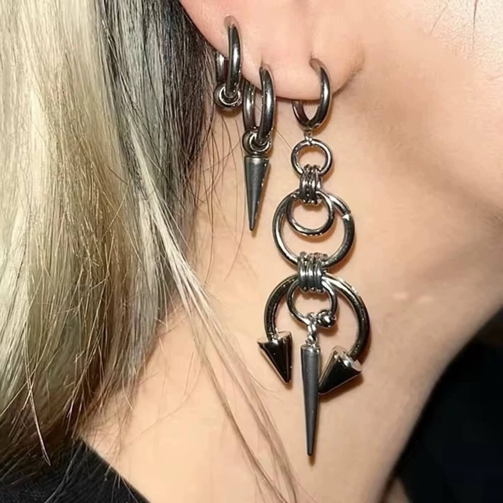 grunge silver spike earrings boogzel clothing