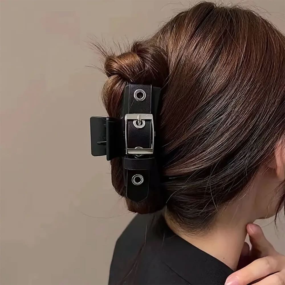 grunge buckle hair claw boogzel clothing