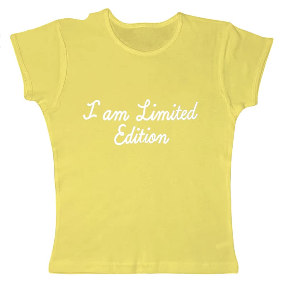 i am limited edition graphic tee boogzel clothing