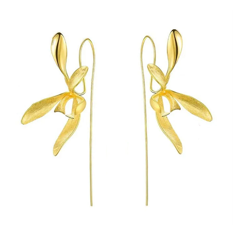 minimalist aesthetic orchid earrings boogzel clothing
