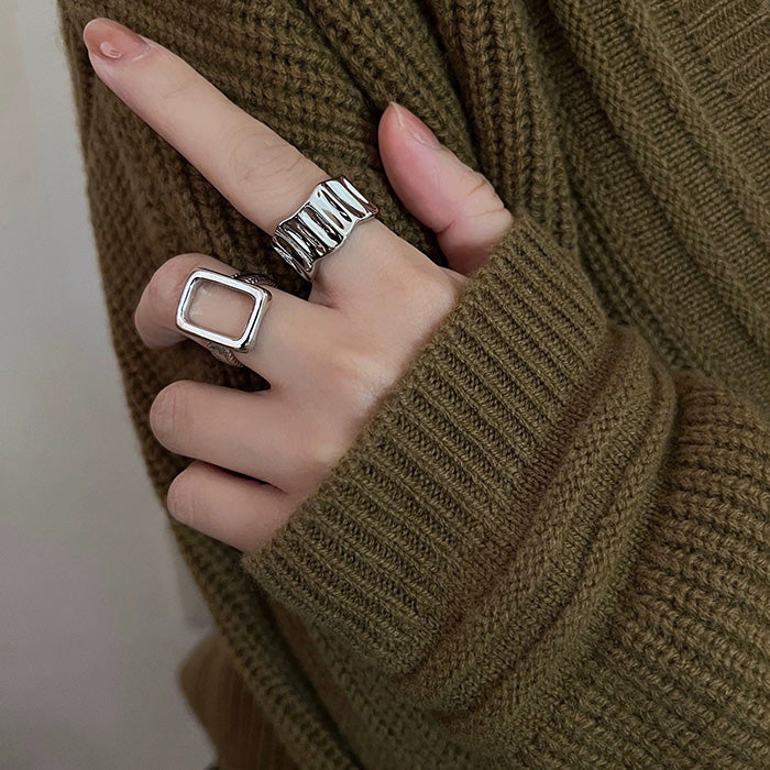minimalist aesthetic ring set boogzel clothing