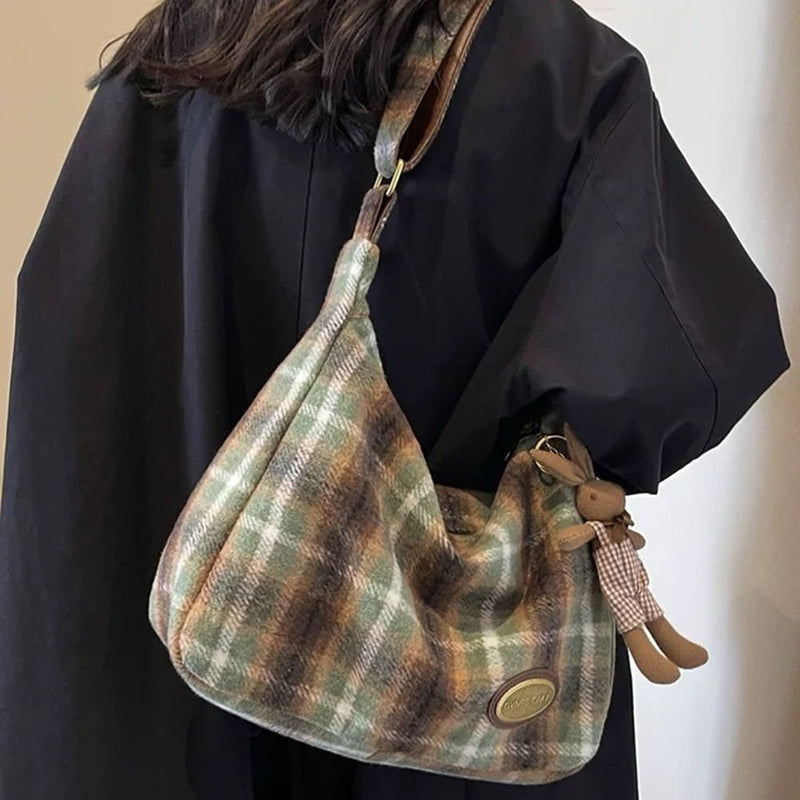 preppy style plaid pattern shoulder bag boogzel clothing