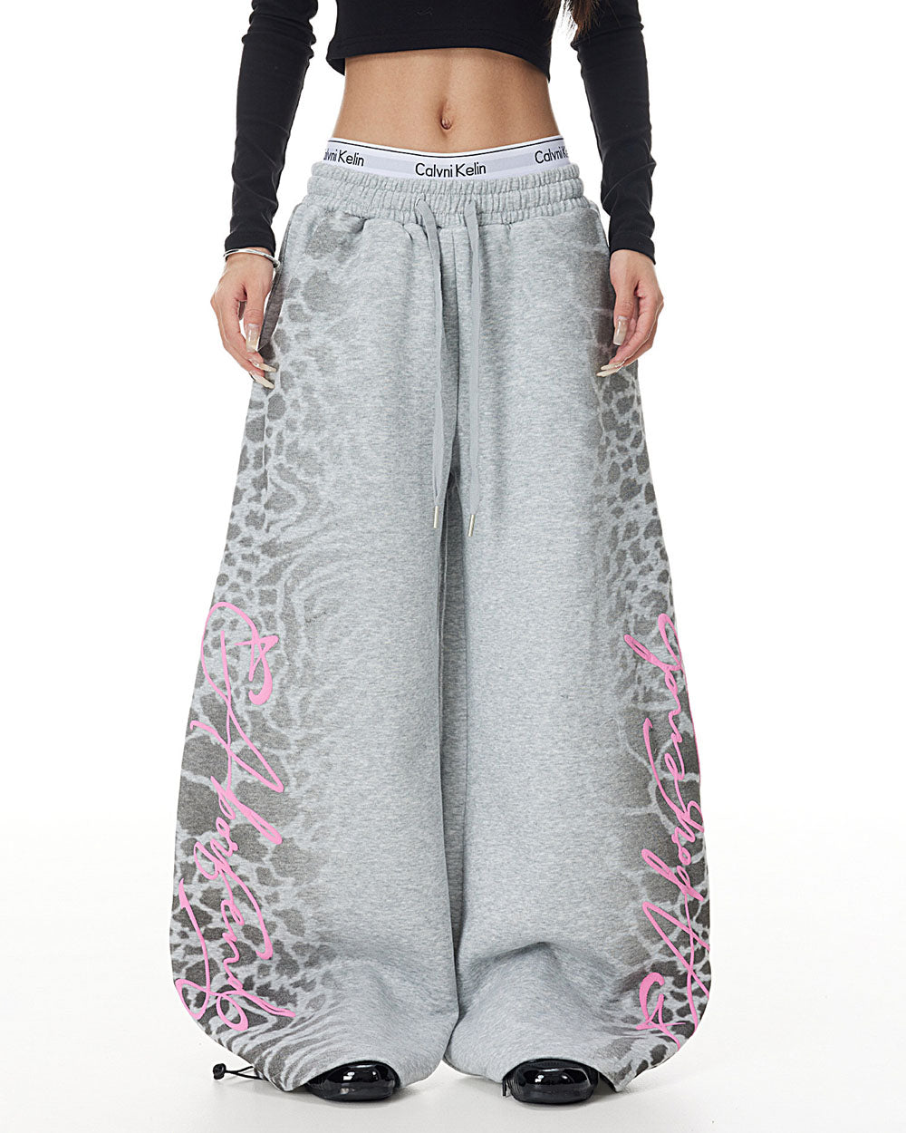 skater girl leopard print sweatpants boogzel clothing