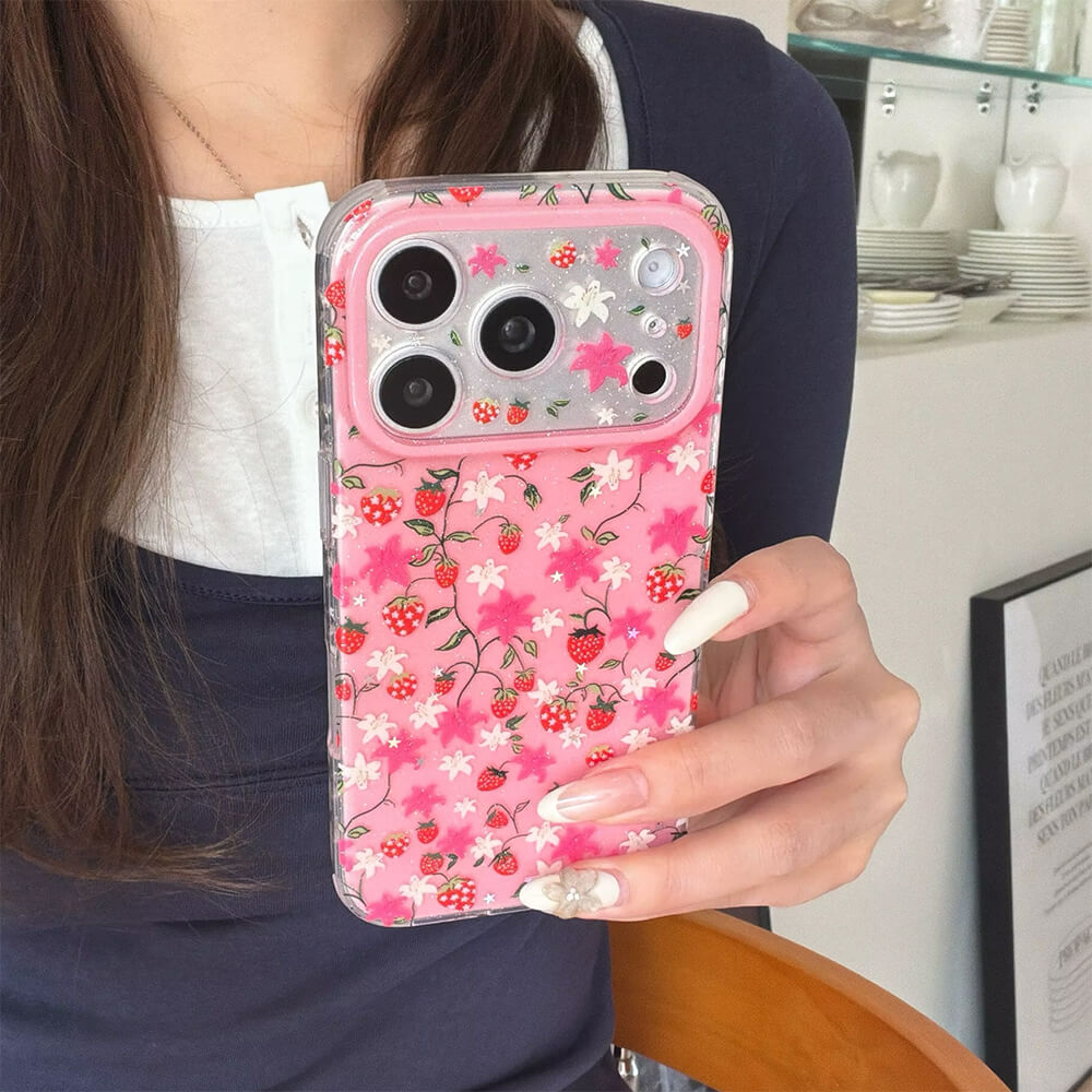 strawberry aesthetic iphone case boogzel clothing