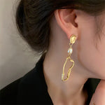 vintage style aesthetic earrings boogzel clothing