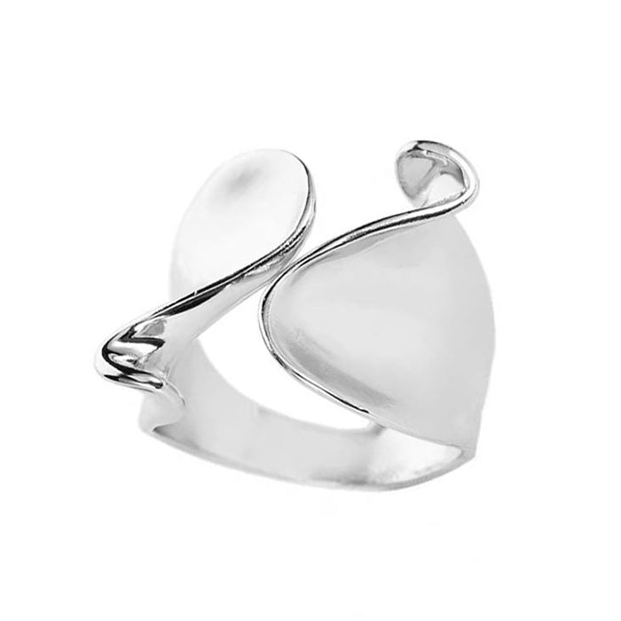 wide wavy band ring boogzel clothing