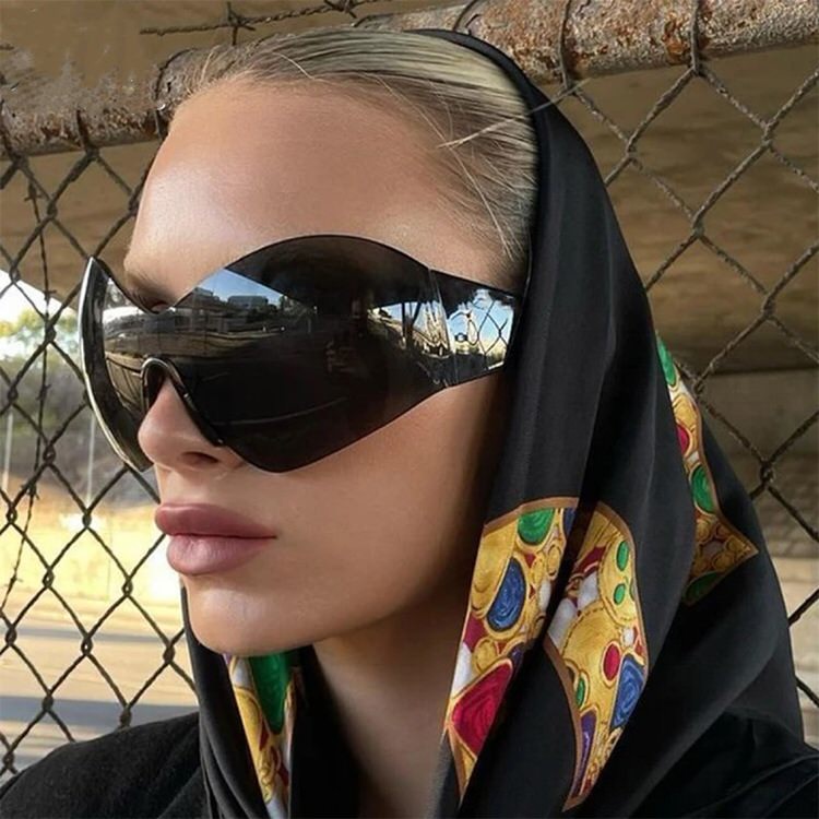 Y2K Oversized Sunglasses - Boogzel Clothing
