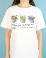 Floral print t-shirt boogzel apparel